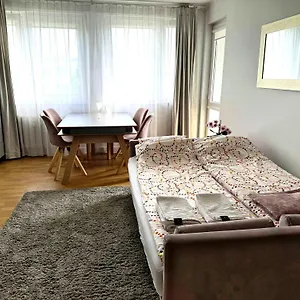  Apartament Mieszkanie 3 Pokojowe Dla Rodzin, Z Zabawkami, W Centrum Blisko Aquaparku