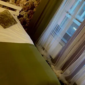  Nocleg ze śniadaniem 49
